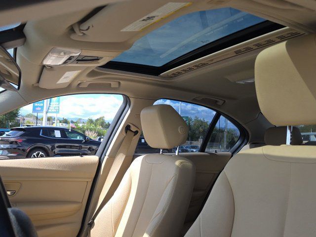 Used 2013 BMW 328i xDrive Sedan AWD/4WD image 15