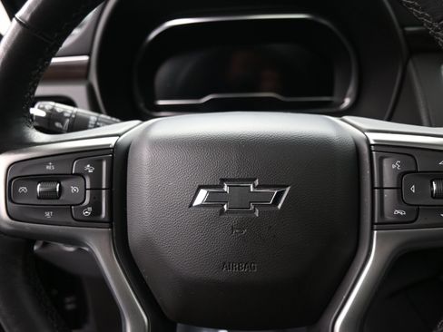 Used 2023 Chevrolet Tahoe Z71 w/ Luxury Package image 17