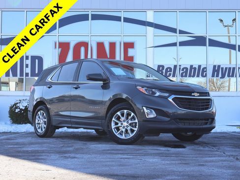Used 2021 Chevrolet Equinox LT image 1