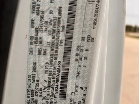 Used 2009 Ford E-350 and Econoline 350 Super Duty image 16