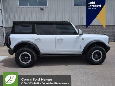 Certified 2024 Ford Bronco Outer Banks w/ Sasquatch Package AWD/4WD image 2