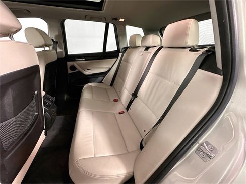 Used 2013 BMW X3 xDrive28i image 26