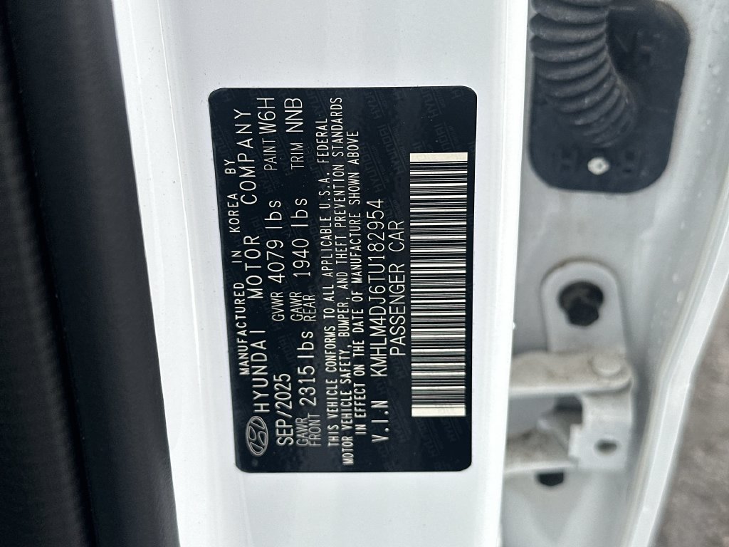 New 2026 Hyundai Elantra SEL FWD image 34