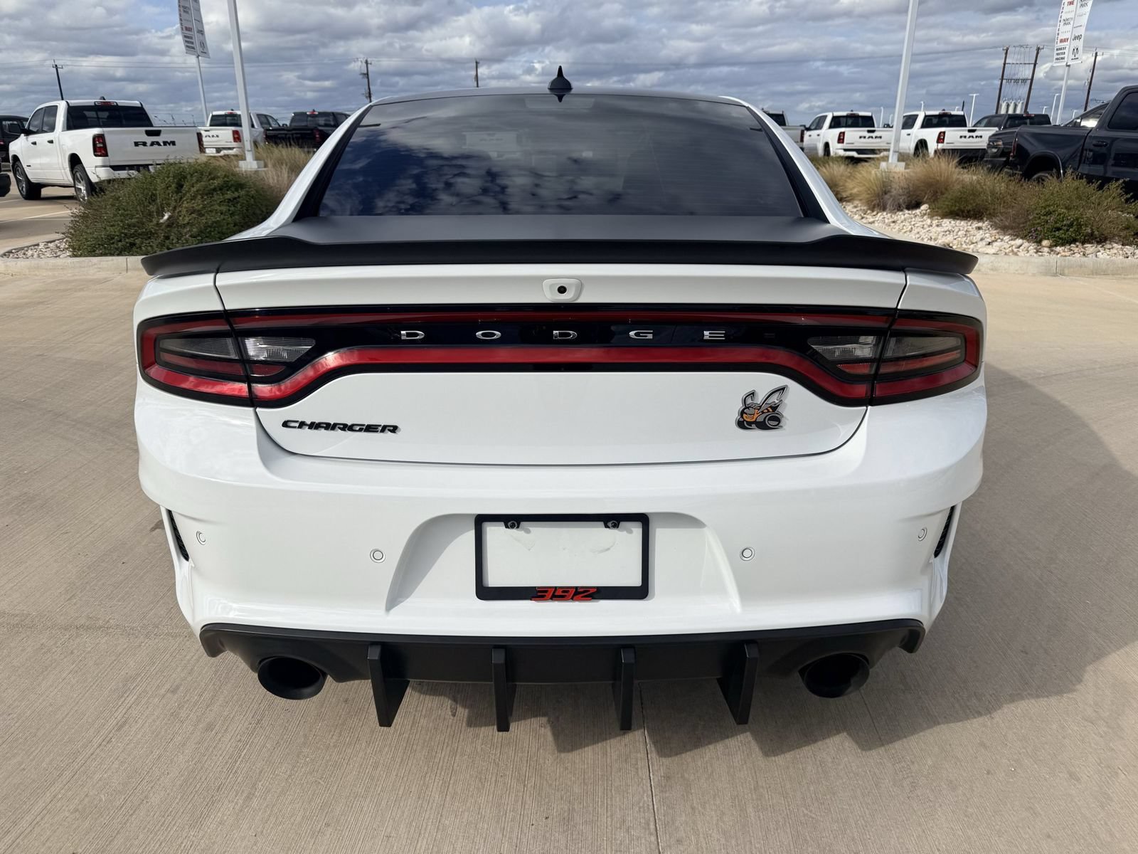 Used 2023 Dodge Charger Scat Pack RWD image 5
