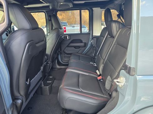 New 2026 Jeep Wrangler Unlimited Rubicon w/ Safety Group image 14