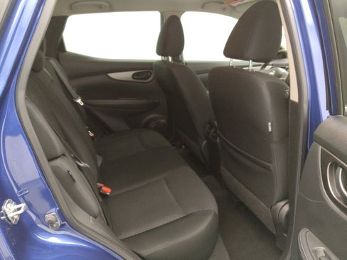 Used 2020 Nissan Rogue Sport S FWD image 19