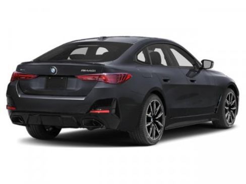 New 2026 BMW M440i w/ Premium Package RWD image 2