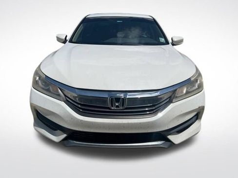 Used 2017 Honda Accord LX image 3