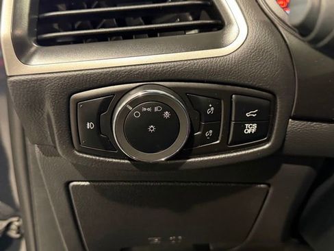 Used 2024 Ford Edge ST-Line image 25