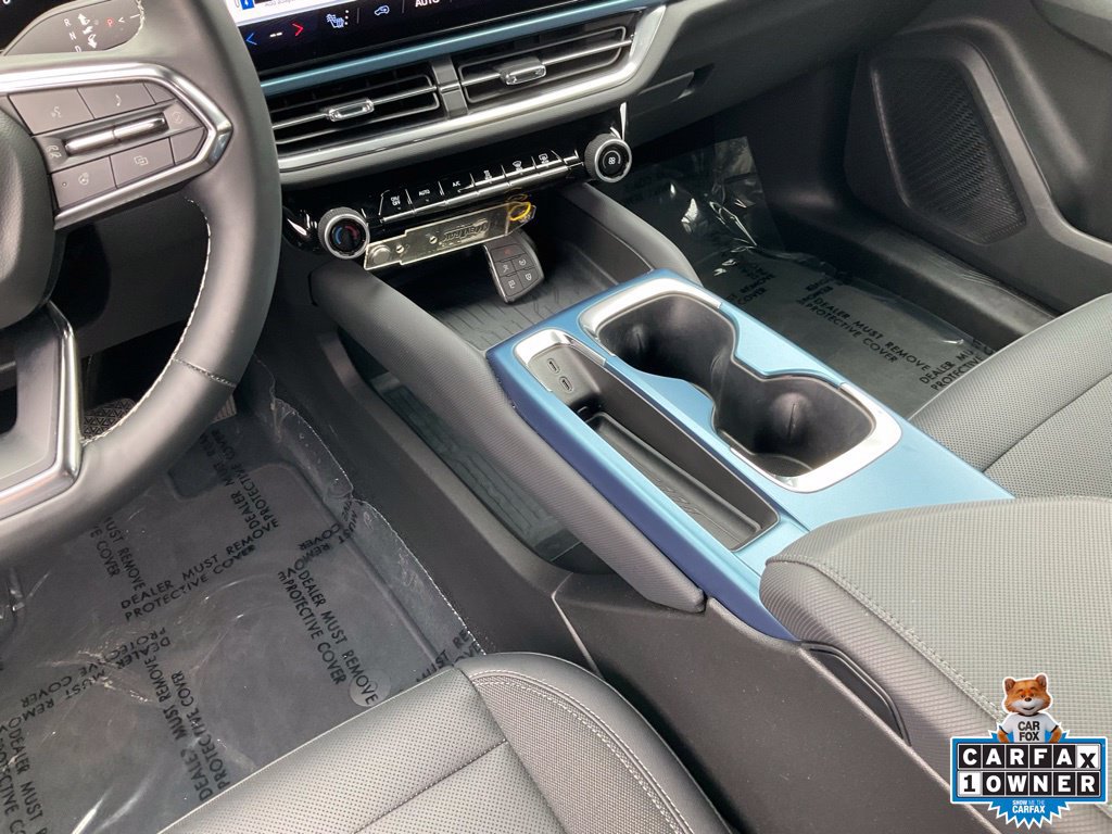 Used 2024 Chevrolet Equinox EV LT FWD image 42