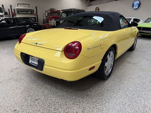 Used 2002 Ford Thunderbird RWD image 7