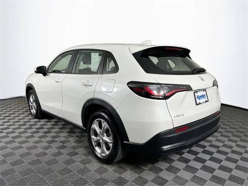 Certified 2023 Honda HR-V LX image 4
