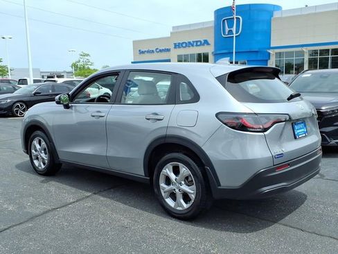Certified 2025 Honda HR-V LX image 7