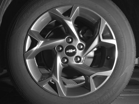 Used 2025 Chevrolet Trax LT w/ LT Convenience Package image 14