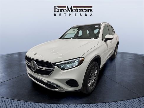 New 2026 Mercedes-Benz GLC 300 4MATIC image 1