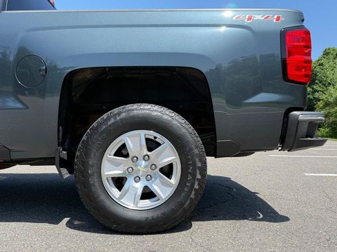 Used 2017 Chevrolet Silverado 1500 LT w/ All Star Edition AWD/4WD image 12