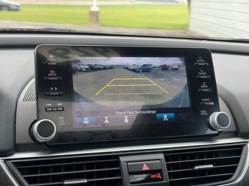 Used 2021 Honda Accord EX-L image 10