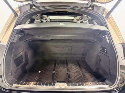 Certified 2023 Mercedes-Benz Maybach GLS 600 4MATIC image 31