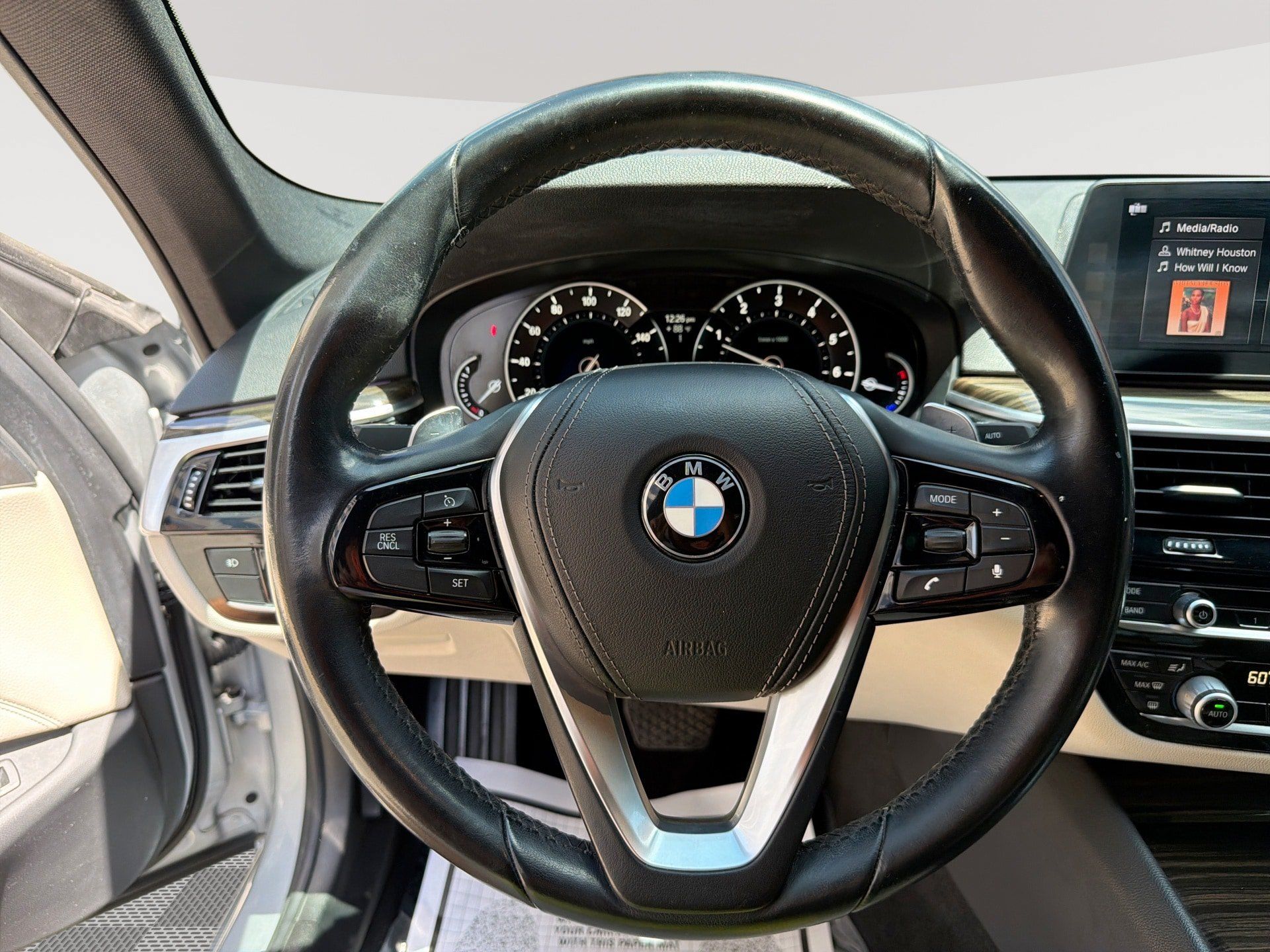 Used 2018 BMW 540i RWD image 11