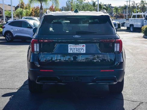 Used 2025 Ford Explorer ST-Line w/ Premium Package image 5