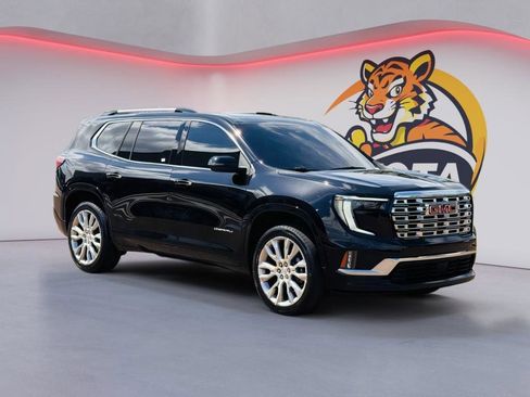 Used 2024 GMC Acadia Denali w/ Super Cruise Package FWD image 3