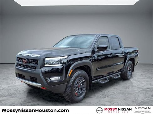 New 2026 Nissan Frontier Pro-X image 3