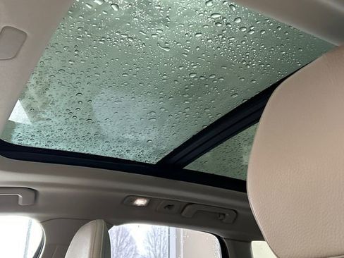 Certified 2023 Volvo XC60 B5 Plus w/ Climate Package image 21