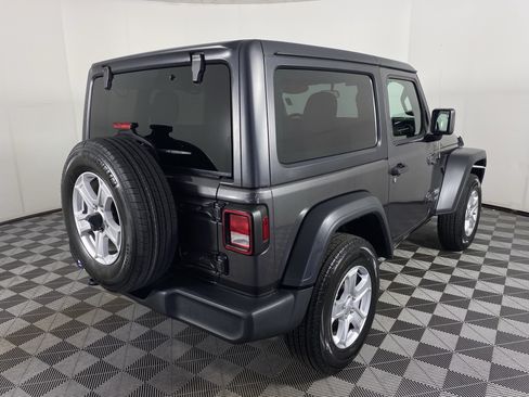 Used 2020 Jeep Wrangler Sport AWD/4WD image 6