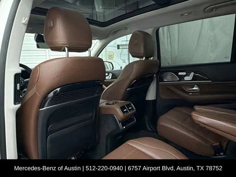 Used 2024 Mercedes-Benz GLS 450 4MATIC image 19