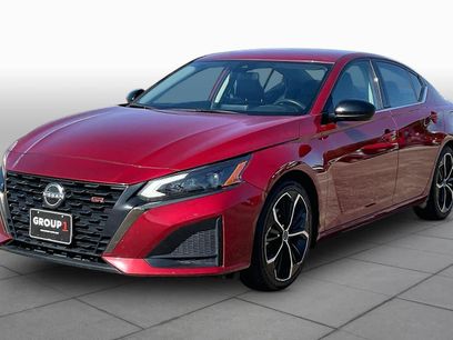Used 2024 Nissan Altima 2.5 SR
