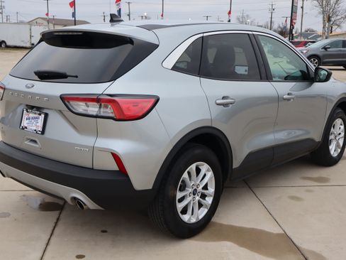 Used 2022 Ford Escape SE w/ Convenience Package image 5