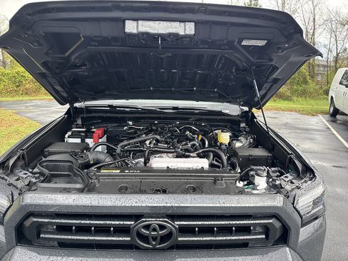 New 2026 Toyota 4Runner SR5 image 38