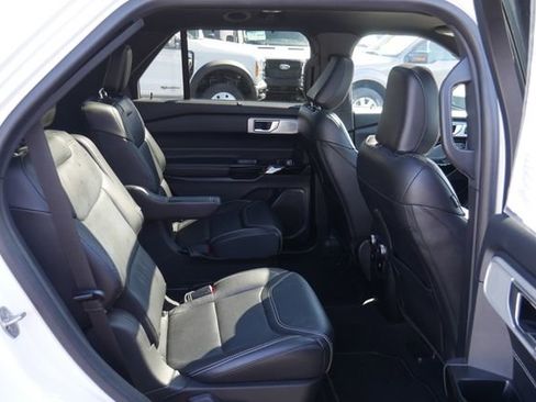 Used 2021 Ford Explorer ST w/ Equipment Group 401A image 15