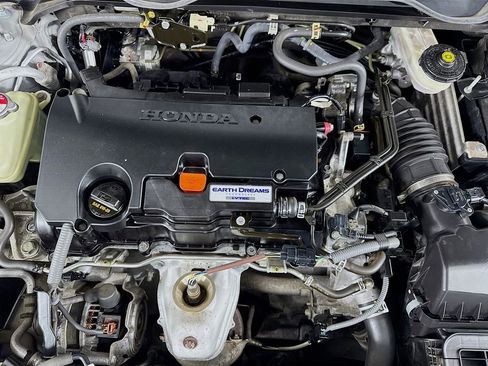 Used 2018 Honda Civic EX image 38