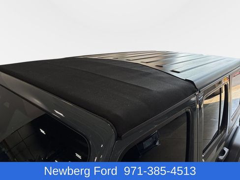 Used 2026 Jeep Wrangler Unlimited Sport AWD/4WD image 33