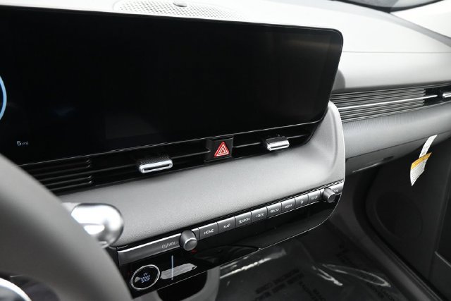 New 2027 Hyundai Ioniq 5 SEL RWD image 23