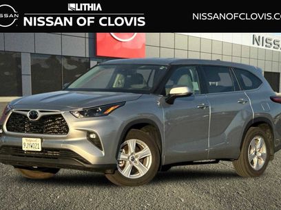 Used 2023 Toyota Highlander LE
