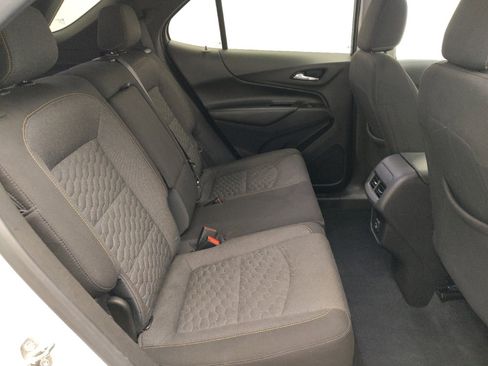 Used 2021 Chevrolet Equinox LT AWD/4WD image 19