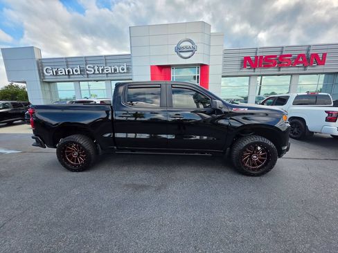 Used 2021 Chevrolet Silverado 1500 Custom Trail Boss AWD/4WD image 6