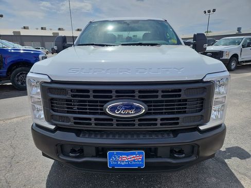 New 2026 Ford F250 XL AWD/4WD image 3