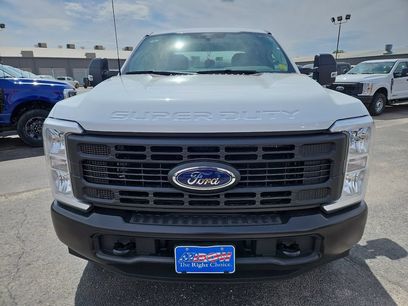 New 2026 Ford F250 XL w/ XL Off-Road Package