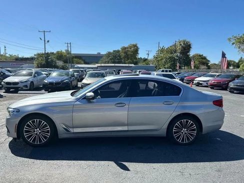 Used 2018 BMW 530i w/ Premium Package image 5