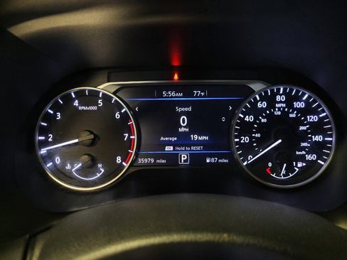 Used 2024 Nissan Sentra SV w/ Trunk Package FWD image 23