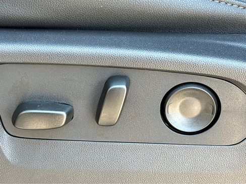 New 2026 Chevrolet Suburban LT w/ Comfort Package RWD image 19