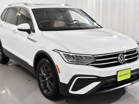 Used 2022 Volkswagen Tiguan SE image 4