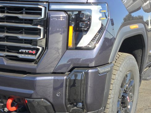 New 2026 GMC Sierra 2500 AT4 w/ AT4 Premium Plus Package AWD/4WD image 6