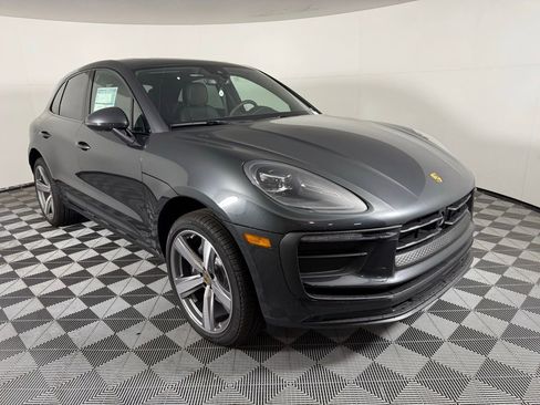 New 2025 Porsche Macan image 9