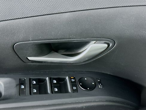 Used 2025 Hyundai Tucson SEL FWD image 15