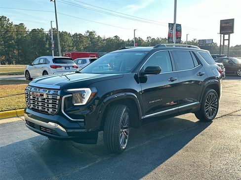 New 2026 GMC Terrain Denali w/ LPO, Floor Liner Package image 2