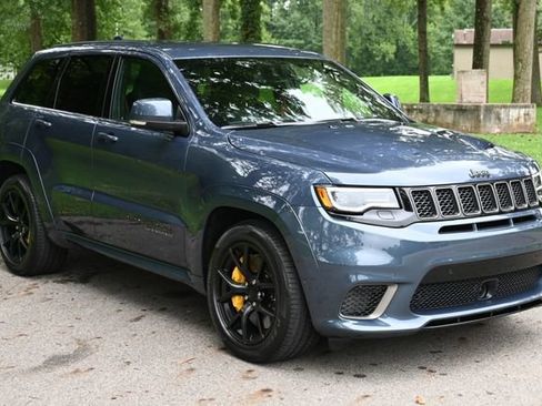 Used 2021 Jeep Grand Cherokee Trackhawk AWD/4WD image 3